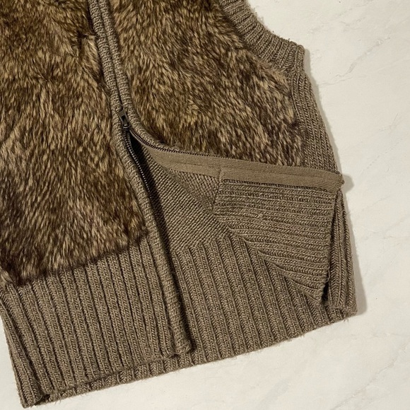 Cabi Mob Wife Brown Fur Zip Up Vest Size Small Y2K 90s Boho Artsy Teacher Fall - Picture 5 of 6